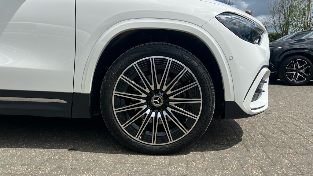 Mercedes-Benz GLA Class Gla 250E Amg Line Premium KW74XLS White #5