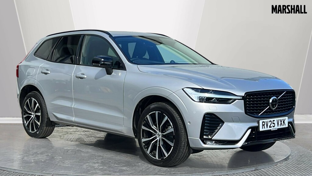 Volvo XC60 Xc60 2.0 B5p Ultra Dark Awd Geartronic Silver