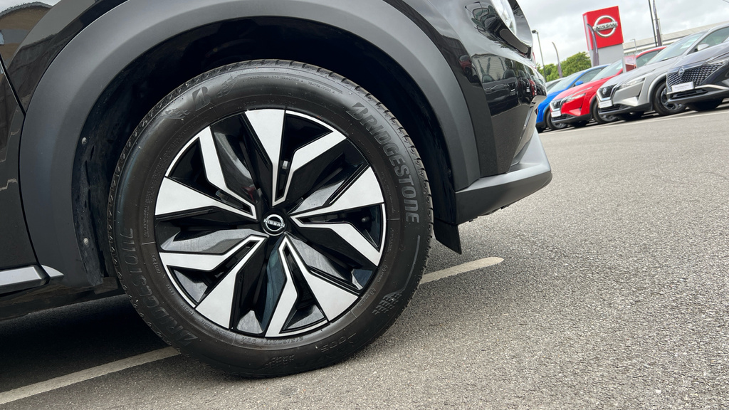 Nissan Juke Juke 1.0 Dig-t 114 Acenta YE23HCC Black #4
