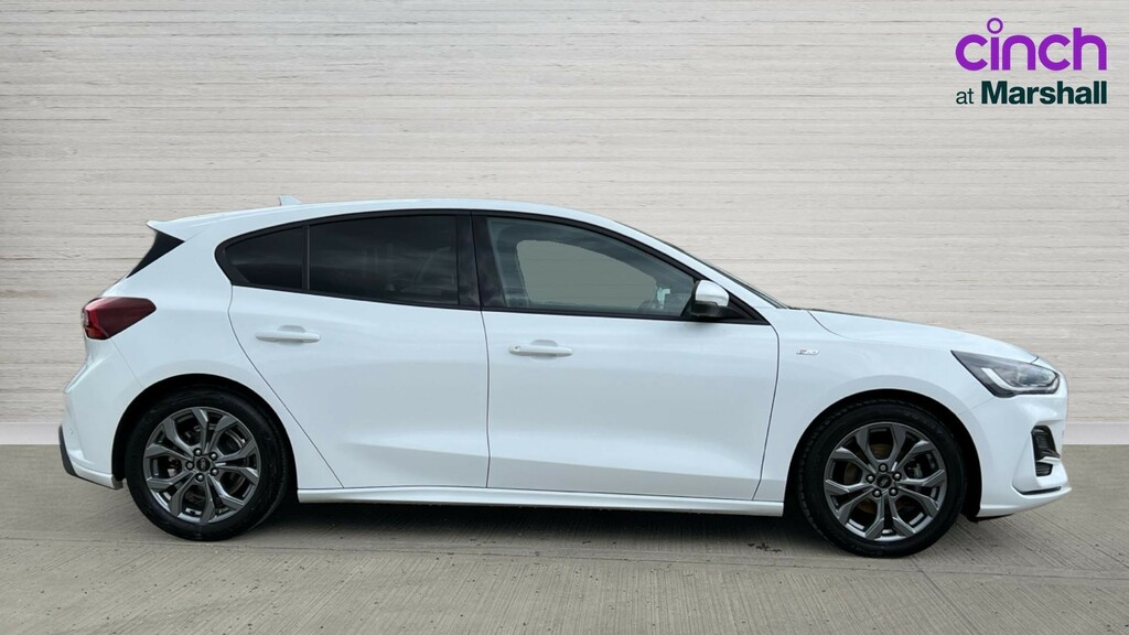 Ford Focus Focus 1.0 Ecoboost St-line LB73MSV White #2
