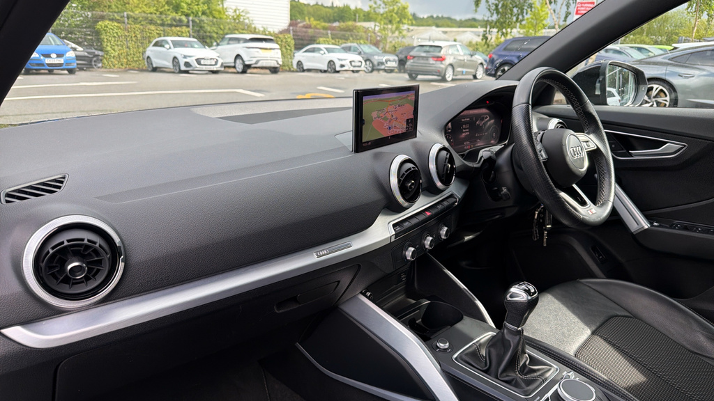 Audi Q2 Q2 35 Tfsi S Line GK22AVL Black #2