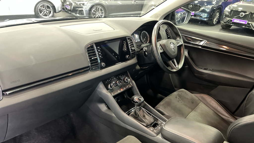 Skoda Karoq Karoq 2.0 Tdi Se L 4X4 Dsg Black #2