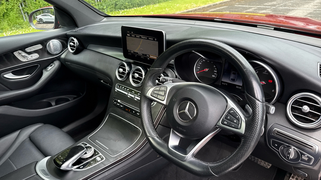 Mercedes-Benz GLC Class Glc Coupe Glc 250D 4Matic Amg Line Prem Plus 9 KS67HHE Red #3