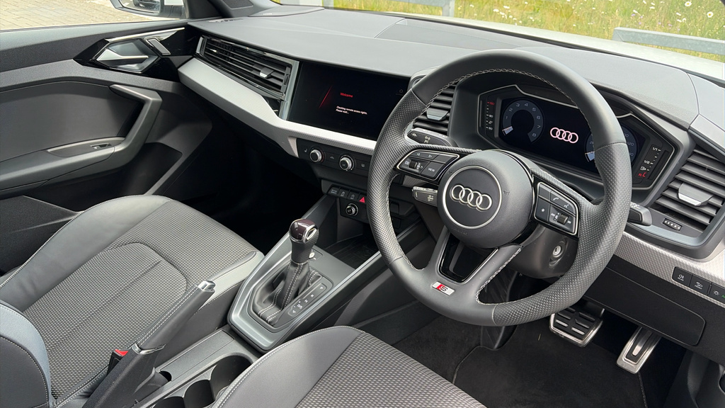 Audi A1 A1 30 Tfsi S Line S Tronic DC25VZN White #6