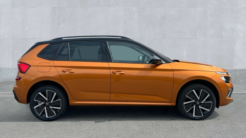 Skoda Kamiq Kamiq 1.0 Tsi Design Edition Dsg Hatchback Orange #4