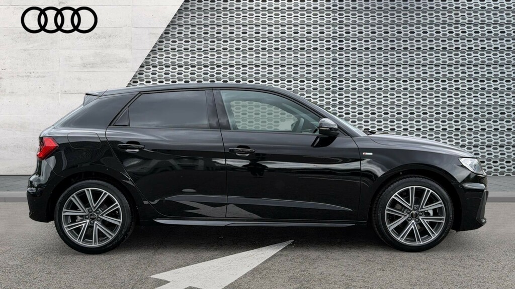 Audi A1 Audi A1 Sportback S Line 35 Tfsi 150 Ps S Tronic GJ26POA Black #4