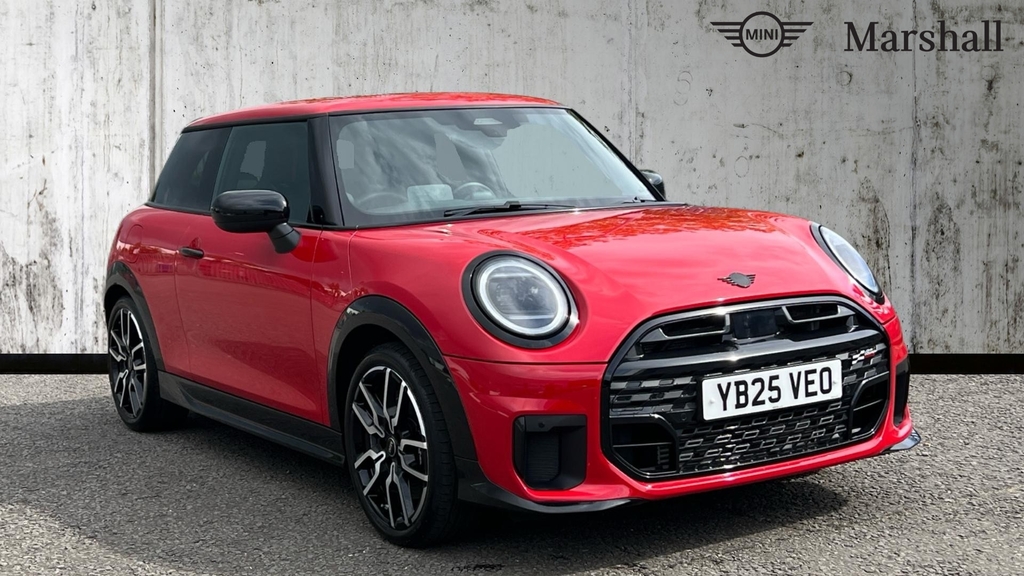 Mini Hatch Cooper 1.5 C Sport Level 2 Red
