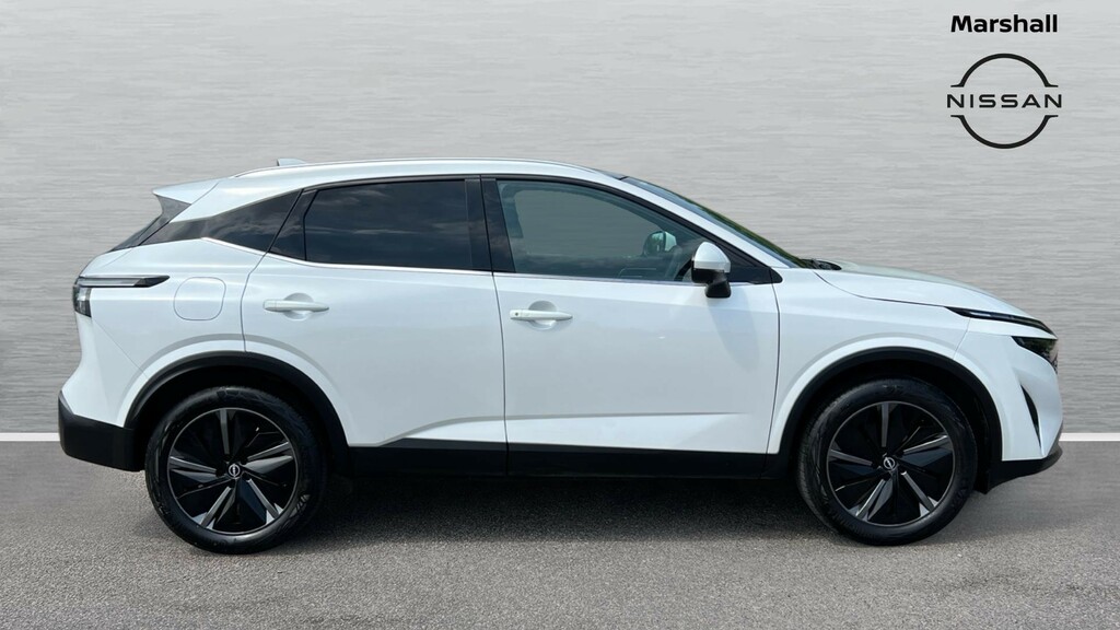Nissan Qashqai Qashqai 1.3 Dig-t Mh 158 Tekna Xtronic OW25TVA Black #3
