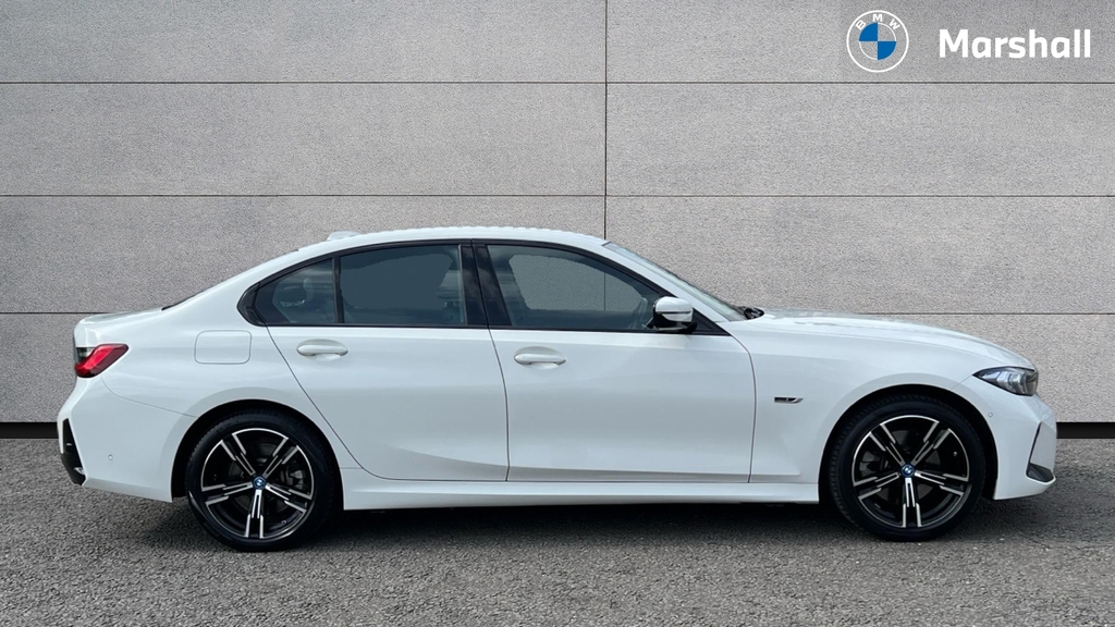 BMW 3 Series 3 Series 330E Xdrive M Sport Step FP73KKO White #3