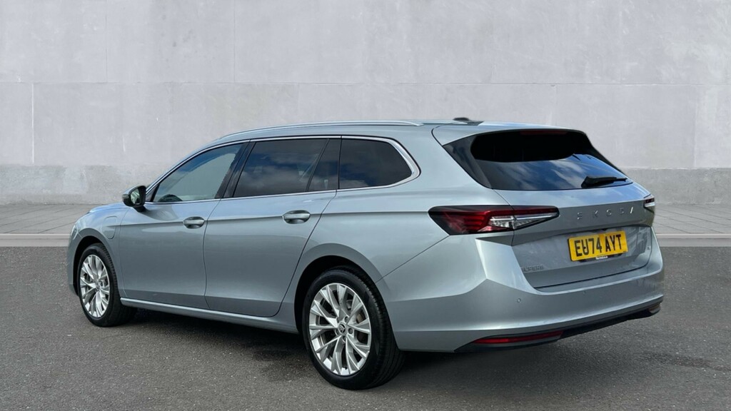 Skoda Superb Superb Estate Se L 1.5 Tsi Iv 204 Ps Dsg Silver #3
