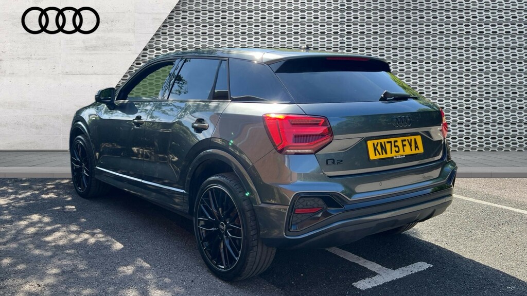 Audi Q2 Q2 35 Tfsi Black Edition S Tronic KN75FYA Grey #3