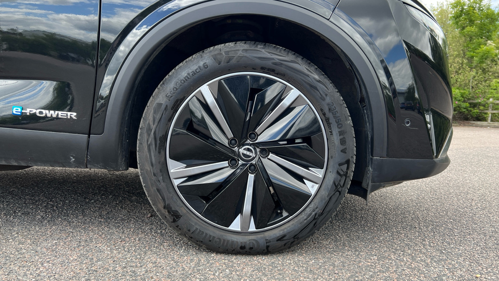 Nissan Qashqai Qashqai 1.5 E-power Tekna OX25NCU Black #4