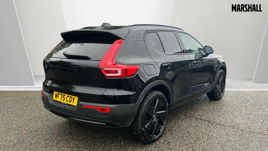 Volvo XC40 Xc40 2.0 B4p Plus Black Edition WF75CDY Black #2