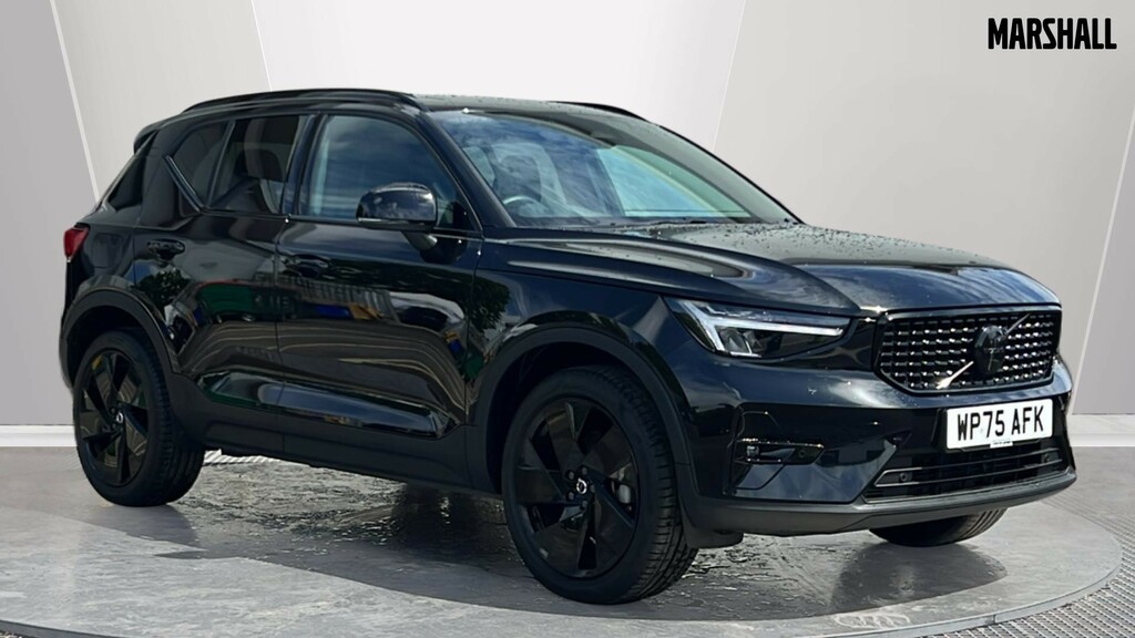 Volvo XC40 Xc40 2.0 B4p Plus Black Edition Black