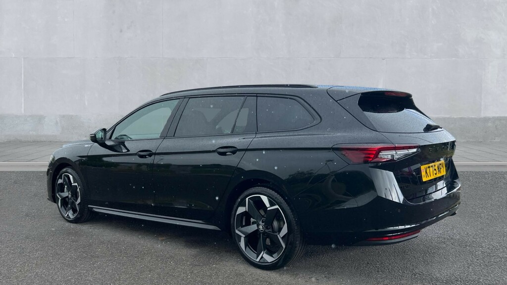 Skoda Superb Superb 2.0 Tsi 204 Sportline Dsg KT75MPY Black #3