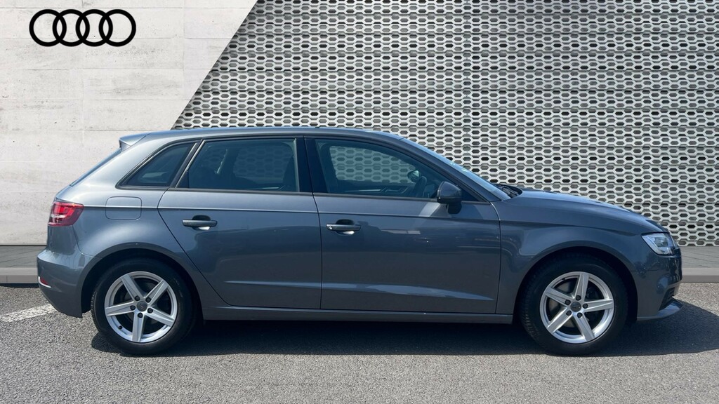Audi A3 A3 35 Tfsi Se Technik LV68UJS Grey #4
