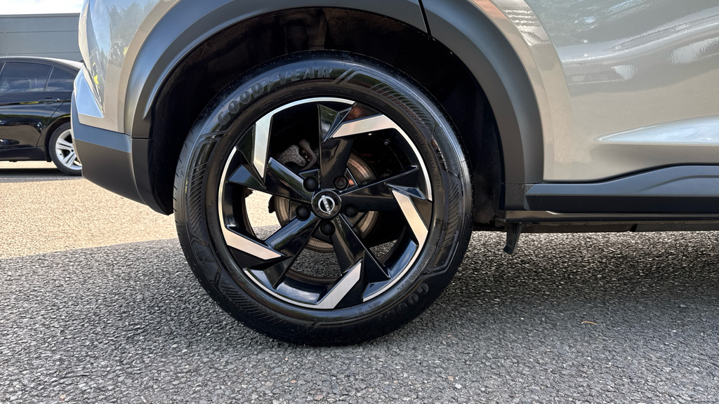 Nissan Juke Juke 1.6 Hybrid N-connecta YB73ZNG Silver #4