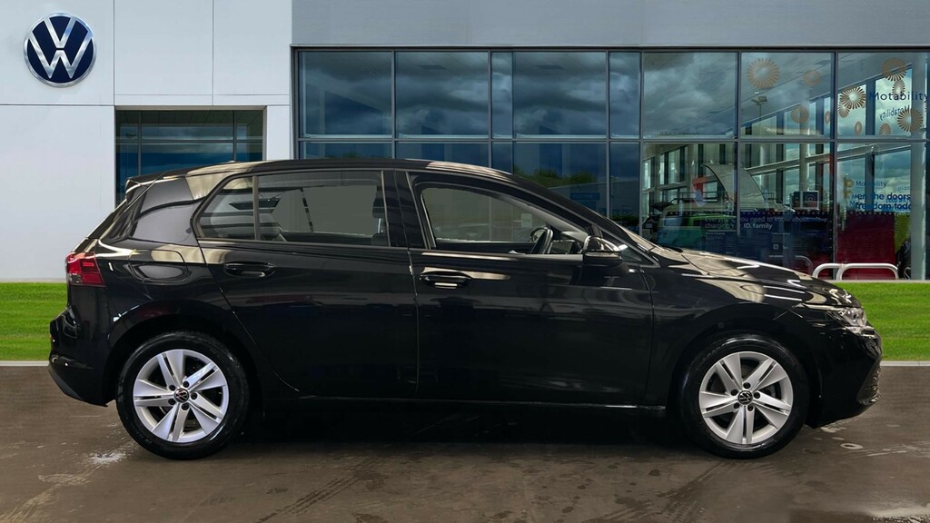 Volkswagen Golf Golf 1.0 Tsi Life VK23WPR Black #4