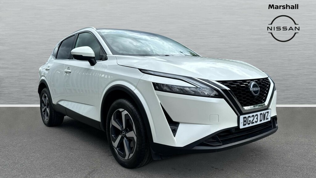 Nissan Qashqai Qashqai 1.3 Dig-t Mh 158 N-connecta Xtronic White
