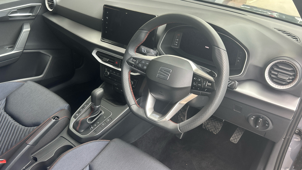 Seat Arona Arona 1.0 Tsi 115 Fr Black Edition Dsg KR75YBX Grey #6