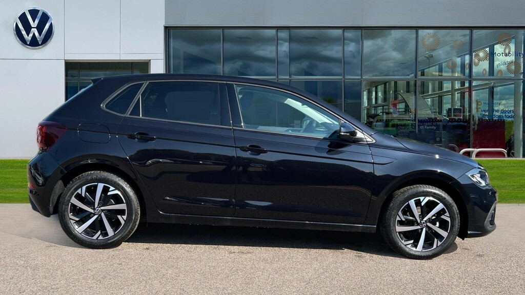 Volkswagen Polo Polo Match 1.0 Tsi 95 Ps 5-Speed EY26VDG Black #4