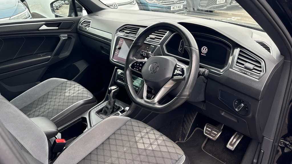Volkswagen Tiguan Tiguan 1.5 Tsi 150 R-line Dsg MM21XUU Black #6