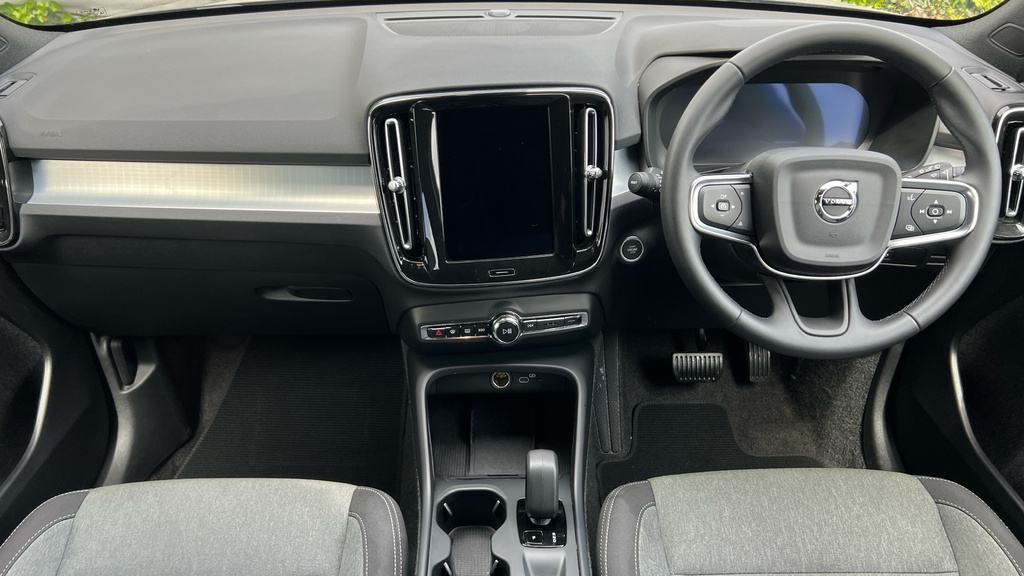 Volvo XC40 Xc40 2.0 B3p Core RJ25VVH Black #5