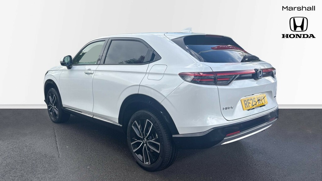 Honda Hr-V Hr-v 1.5 Ehev Advance Cvt RF25MYY White #3