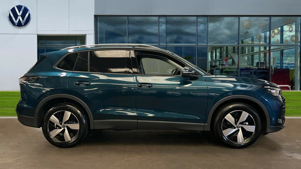 Volkswagen Tiguan Tiguan Match 1.5 Etsi 150 Ps 7-Speed Dsg GY26ORJ Blue #4