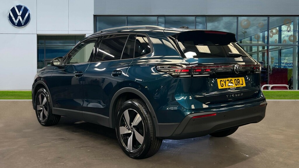 Volkswagen Tiguan Tiguan Match 1.5 Etsi 150 Ps 7-Speed Dsg GY26ORJ Blue #3