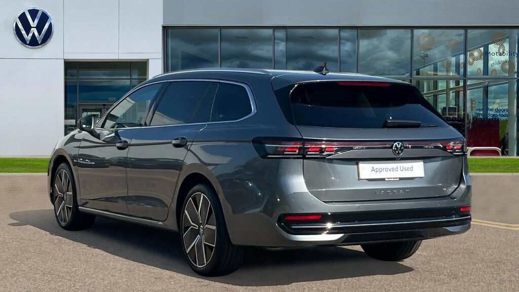 Volkswagen Passat Passat Elegance 1.5 Etsi 150 Ps 7-Speed Dsg EJ26DJX Grey #3