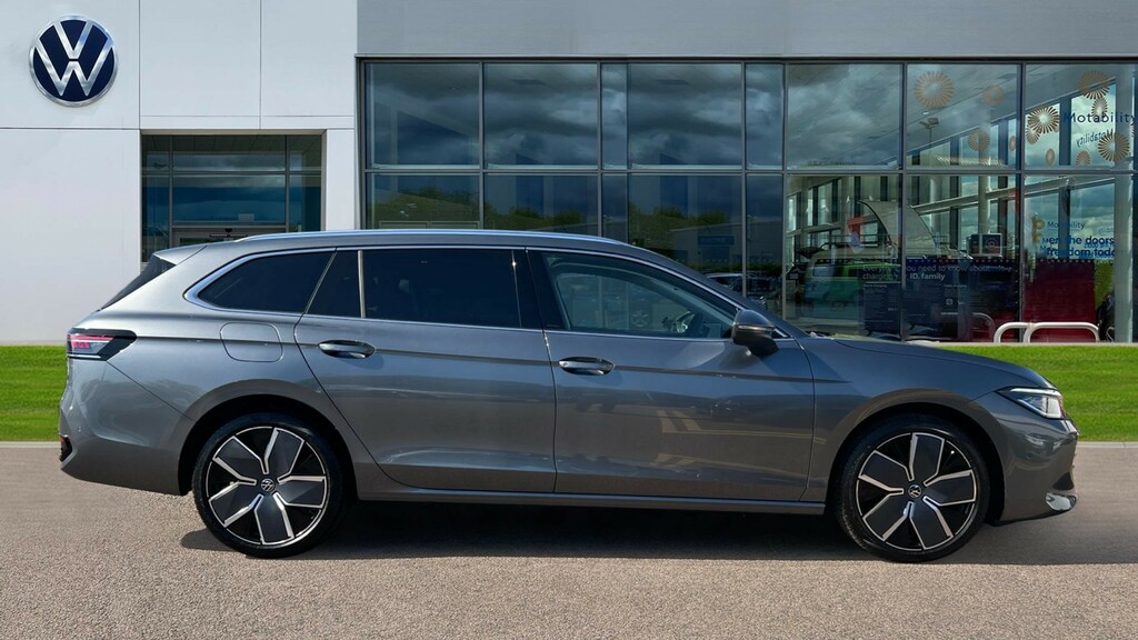 Volkswagen Passat Passat Elegance 1.5 Etsi 150 Ps 7-Speed Dsg EJ26DJX Grey #4