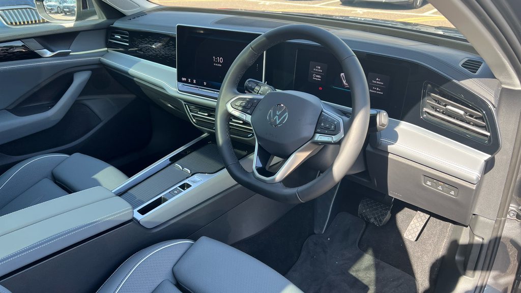 Volkswagen Passat Passat Elegance 1.5 Etsi 150 Ps 7-Speed Dsg EJ26DJX Grey #6