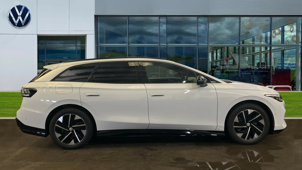 Volkswagen ID.7 Id.7 Tourer Pro Match Plus 77Kwh 286 Ps 1-Speed Au White #4