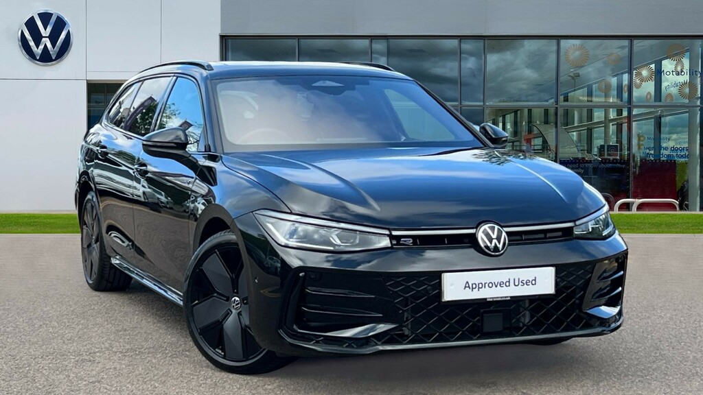 Volkswagen Passat Passat R-line 2.0 Tsi 204 Ps 7-Speed Dsg Black