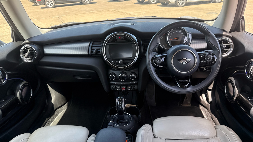 Mini Hatch Hatchback 1.5 Cooper Exclusive II YV68MGX Blue #4
