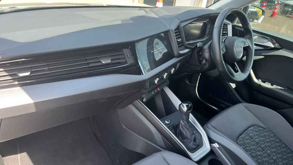 Audi A1 A1 25 Tfsi Sport S Tronic RF24UWA Black #2