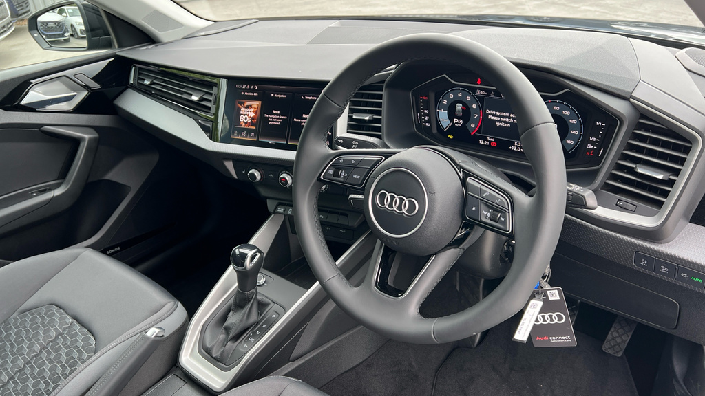 Audi A1 Audi A1 Sportback Sport 30 Tfsi 116 Ps S Tronic GJ26XTV Black #6