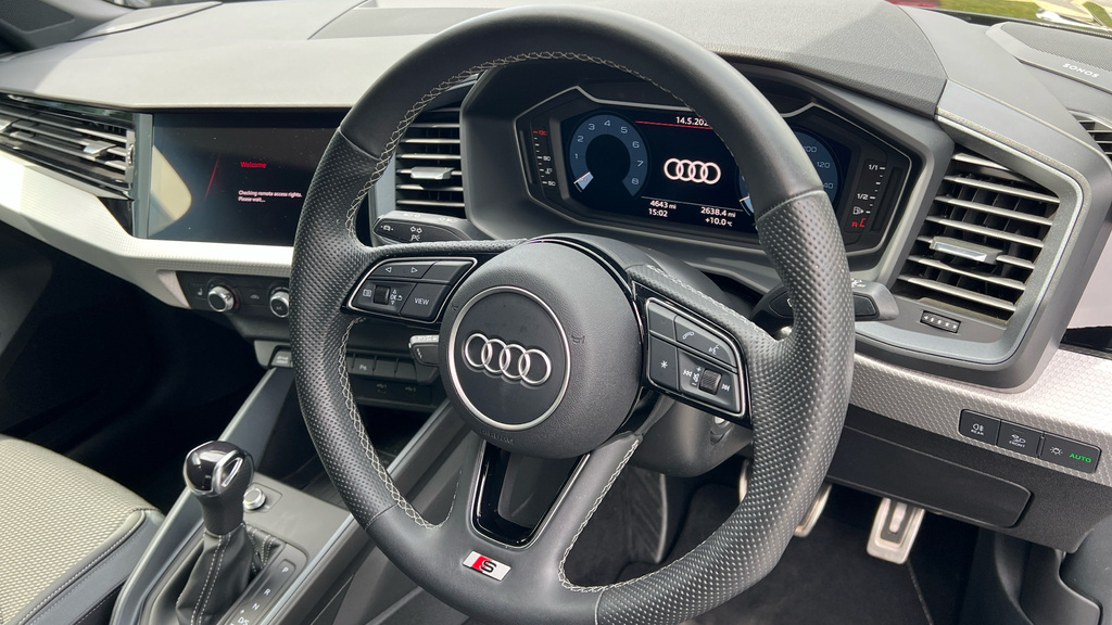 Audi A1 A1 35 Tfsi S Line S Tronic WG25BXN Black #6