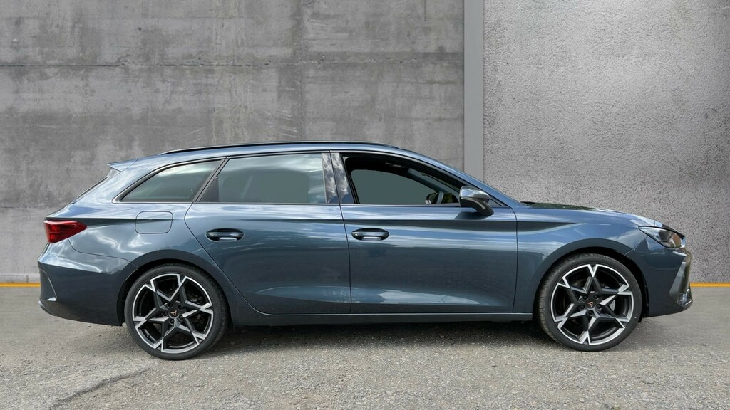 Cupra Leon Leon 1.5 Etsi 150 V2 Dsg KS25MYB Grey #4