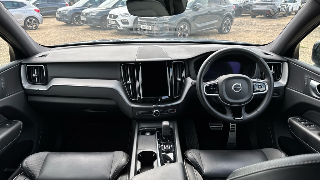 Volvo XC60 Xc60 2.0 B4d R Design Awd Geartronic BT22GMU Grey #5
