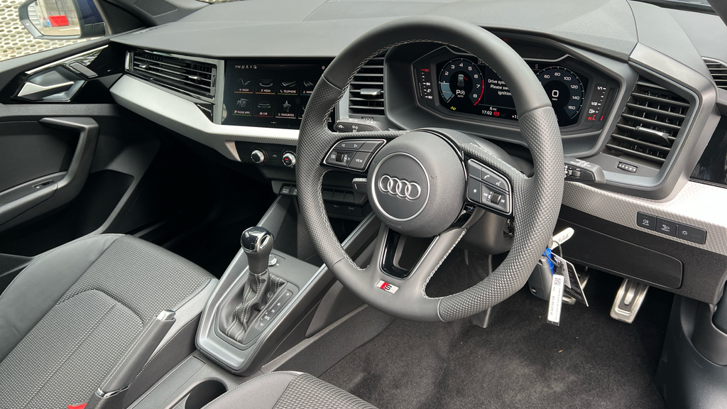 Audi A1 Audi A1 Sportback S Line 35 Tfsi 150 Ps S Tronic GJ26XPX Blue #6
