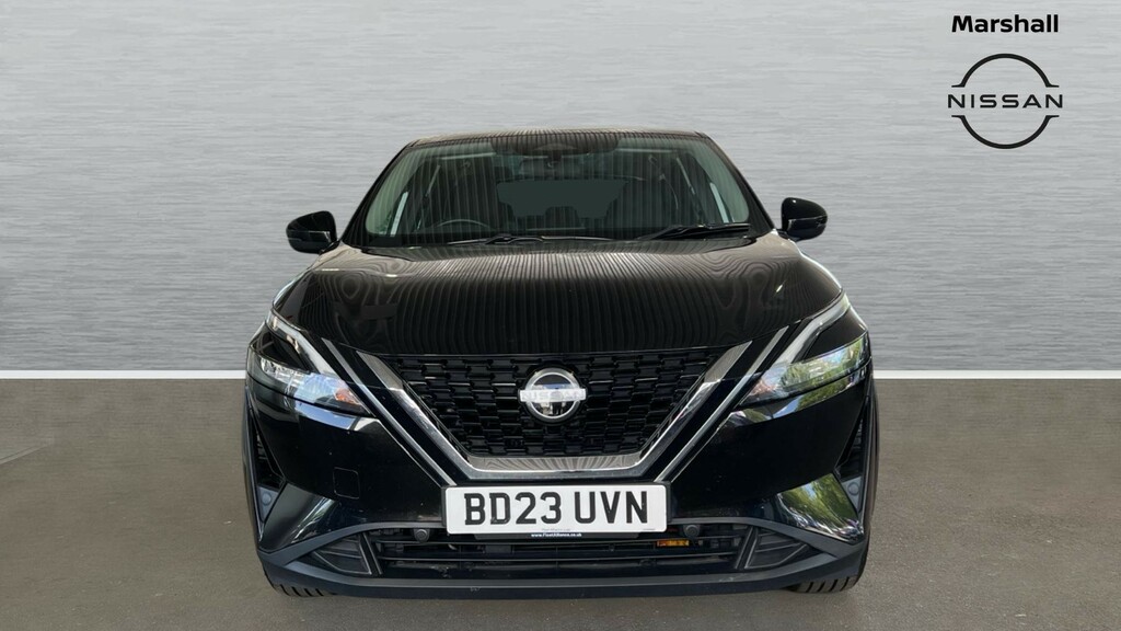 Nissan Qashqai Qashqai 1.3 Dig-t Mh Acenta Premium BD23UVN Black #5
