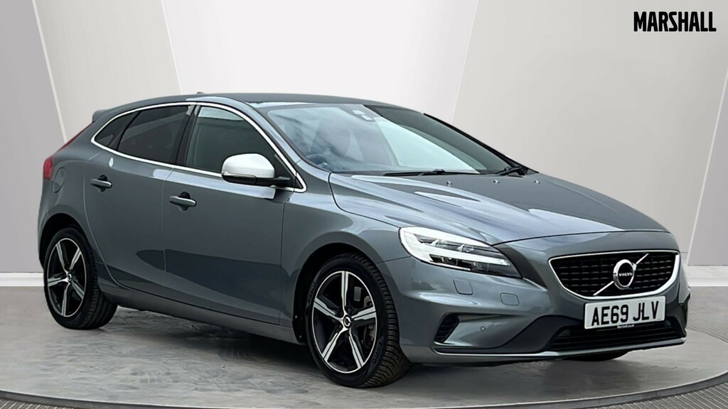 Volvo V40 V40 D3 4 Cyl 152 R Design Edition Geartronic Grey