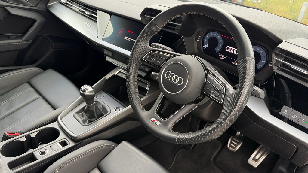Audi A3 A3 35 Tfsi S Line OW72NLE White #6