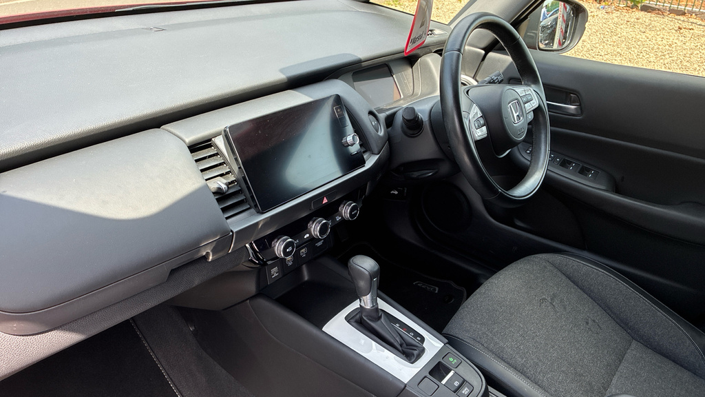 Honda Jazz Jazz 1.5 I-mmd Hybrid Ex Ecvt FD22DDU Red #2