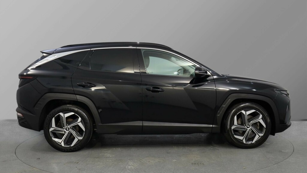 Hyundai Tucson Tucson 1.6 Tgdi Ultimate 2Wd YH22KMF Black #2