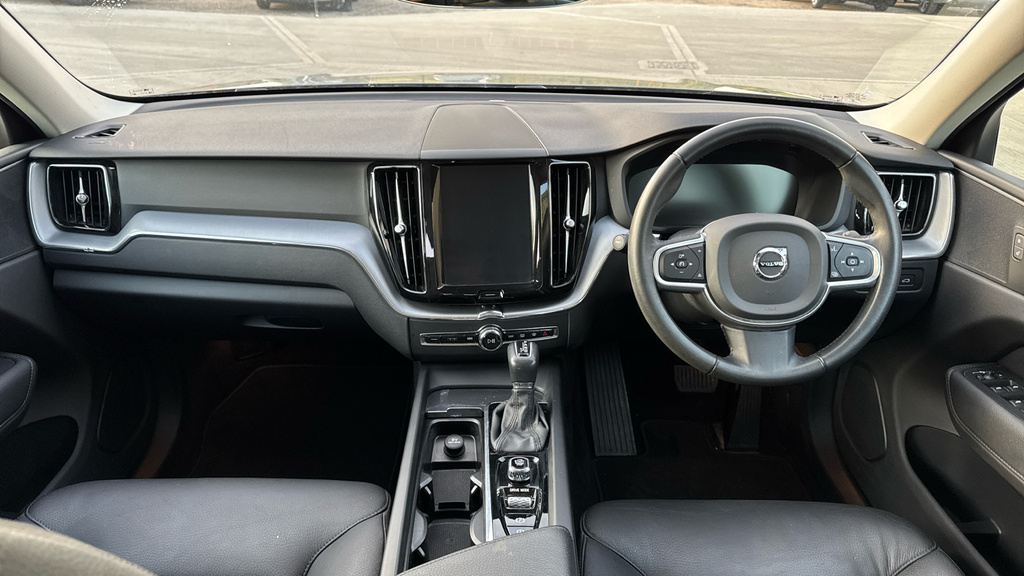 Volvo XC60 Xc60 2.0 T5 250 Momentum Awd Geartronic Grey #5