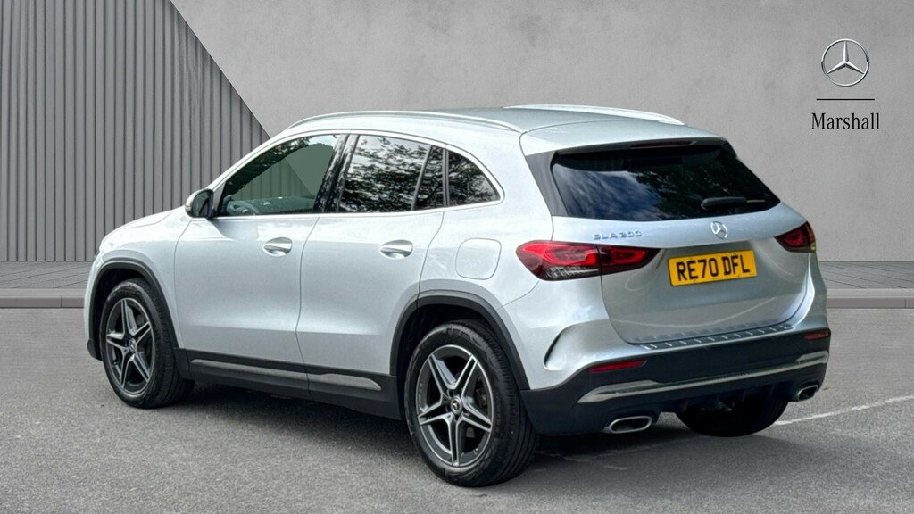 Mercedes-Benz GLA Class Gla 200 Amg Line RE70DFL Silver #2