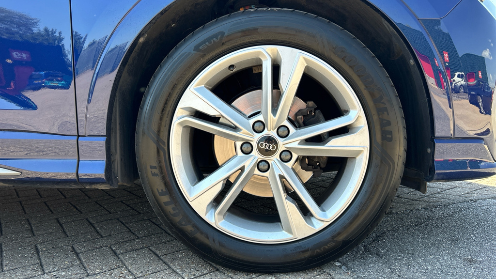 Audi Q3 Q3 35 Tdi S Line S Tronic Comfortsound Pack RK22LVH Blue #5